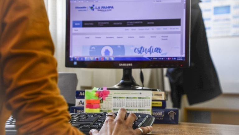Extienden inscripciones para cubrir horas y cargos en nivel Superior