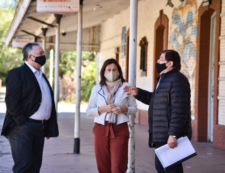 El edificio de la antigua estación ferroviaria podría alojar dependencias municipales y provinciales