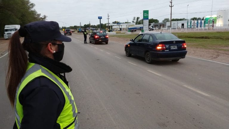 Se llevan adelante estrictos controles en todos los accesos a General Pico