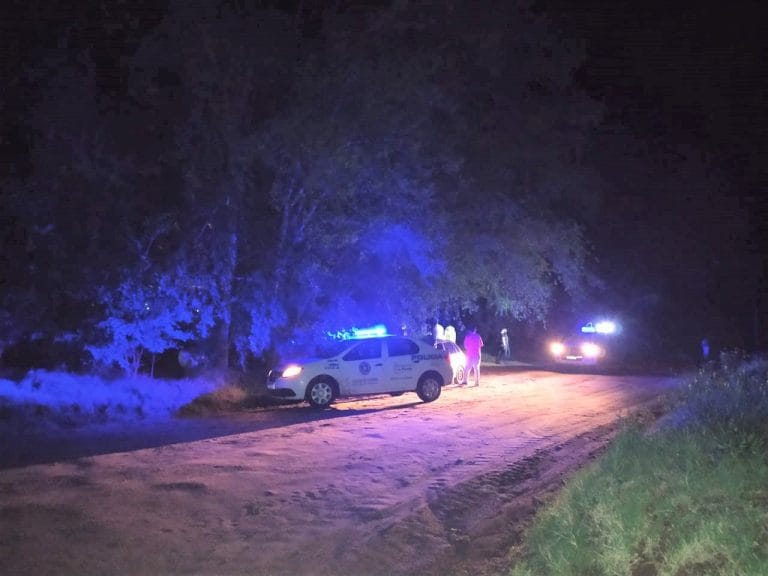 Intendente Alvear: “Fiesta ilegal” con más de 90 personas, demorados y secuestro de vehículos
