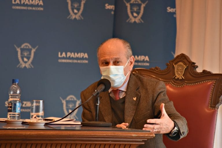 Anunciaron que comenzarán a realizarse test rápidos de antígenos: “El objetivo es detectar contagiados en menos tiempo posible y será por hisopado”, sostuvo el ministro Kohan