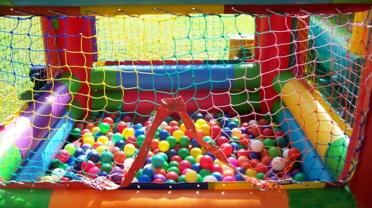 Peloteros y Salones de fiestas infantiles habilitados: El viernes 9 de octubre abrirán sus puertas en La Pampa
