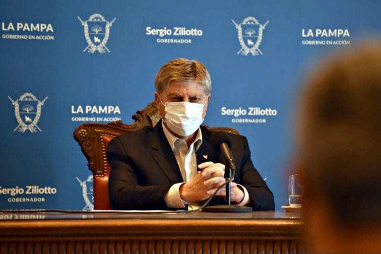 El Gobernador Sergio Ziliotto presentó el Presupuesto 2021 con un estimado de gastos e inversiones por casi $ 100 mil millones de pesos