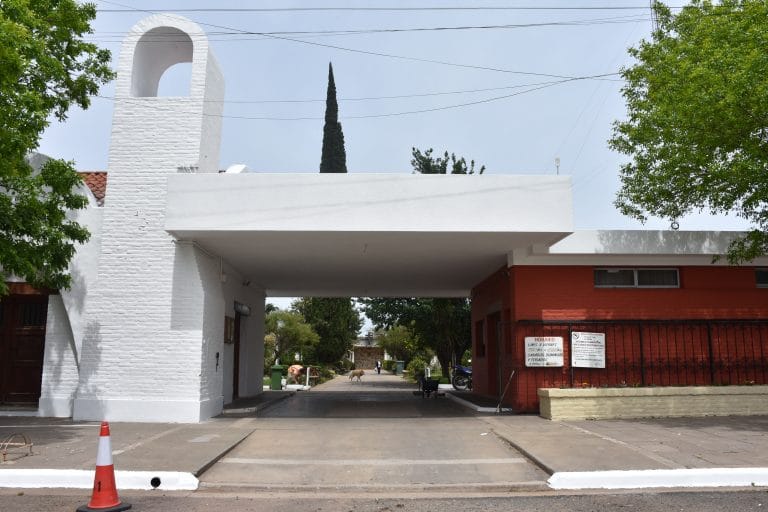 Mirá los horarios de apertura y cierre del cementerio municipal por el Día de los Fieles Difuntos