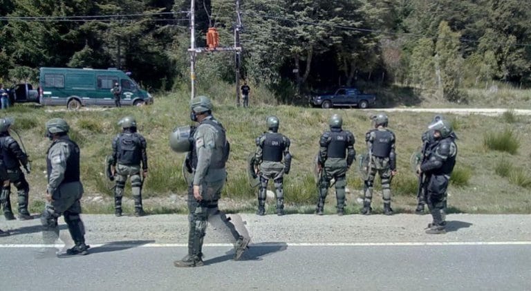 Gendarmes de La Pampa llegaron a la zona de conflicto mapuche de Villa Mascardi