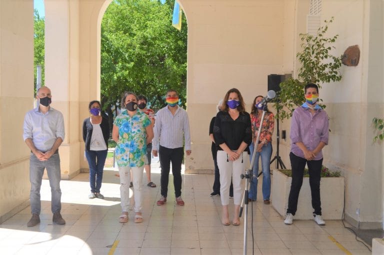 Acto por la Diversidad en General Pico: “La intención no es imponer, sino convencer a un mundo que desconfía” aseguró Fernanda Alonso
