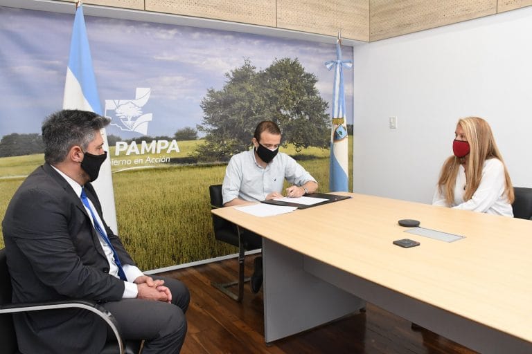 El Poder Judicial firmó un convenio con la Televisión Pública Pampeana para visibilizar temas judiciales de interés general