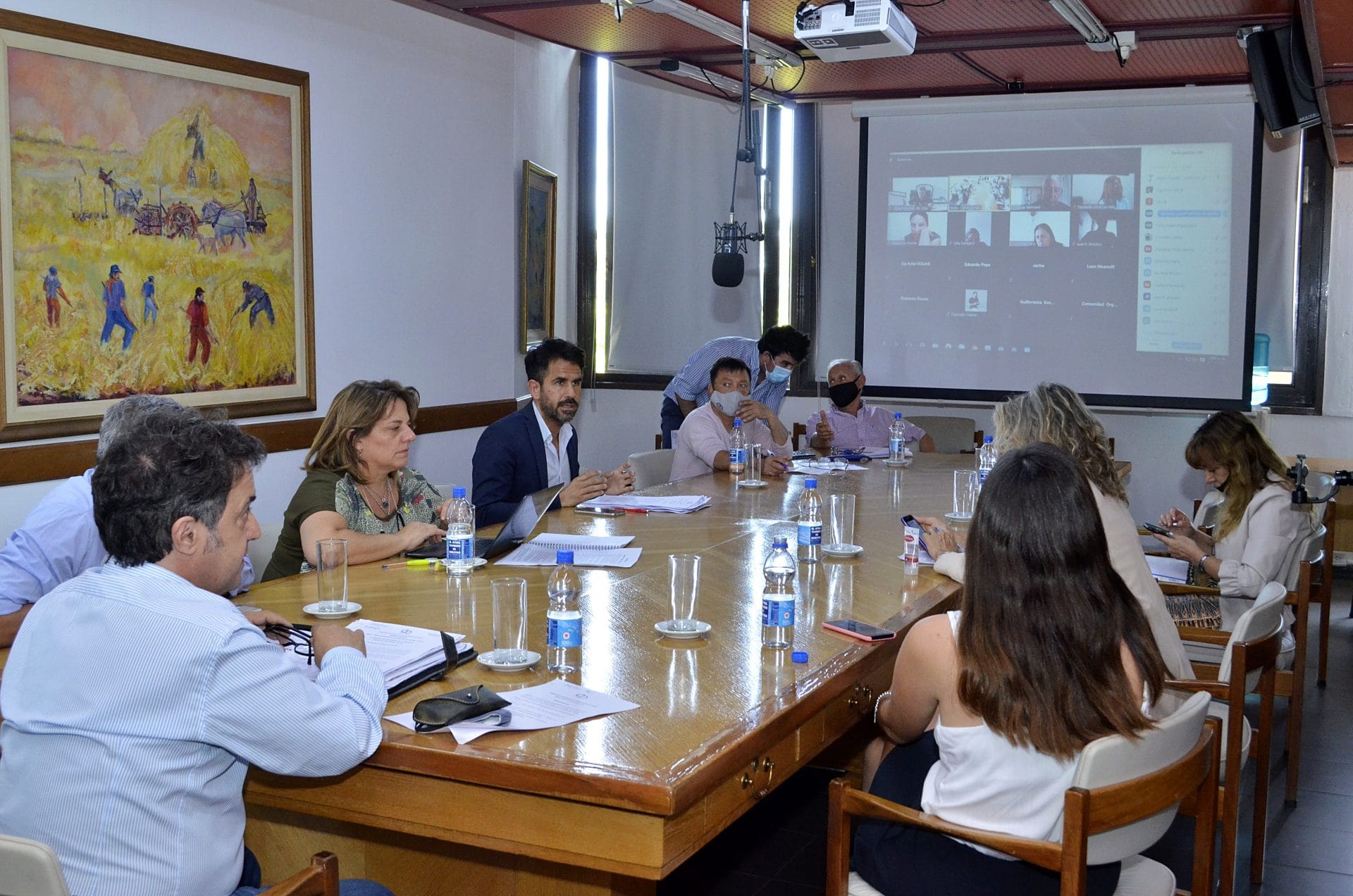 Quedó a un paso de ser aprobado el proyecto que establece límites a los embargos de sueldos de empleados estatales en La Pampa