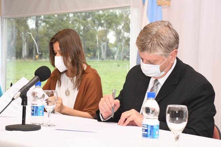 Con la visita de Frederic se firmó el convenio de colaboración entre Seguridad de Nación y La Pampa: “Esta es una deuda que tenemos con la democracia” aseguró Ziliotto