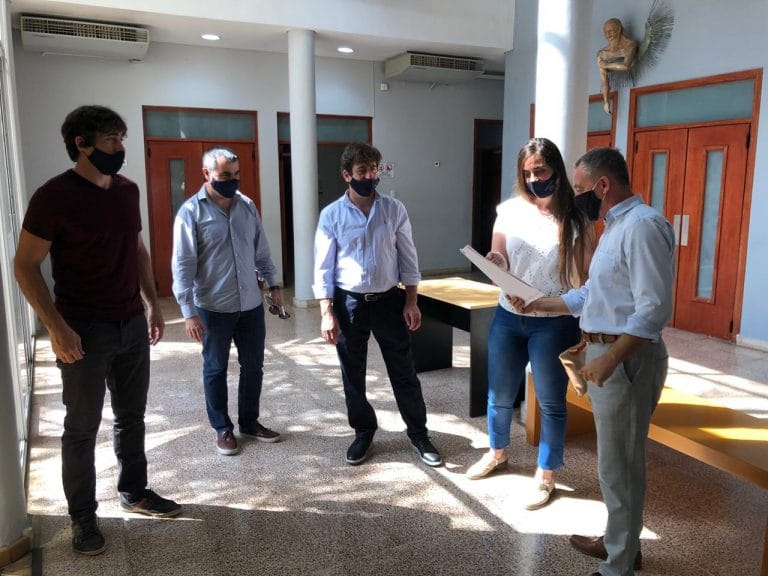 Se concesionaron las confiterías de la Terminal y de MEDANO