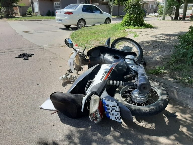 Otros dos accidentes en General Pico: Un hombre y una mujer fueron asistidos por el SEM y trasladados al Hospital