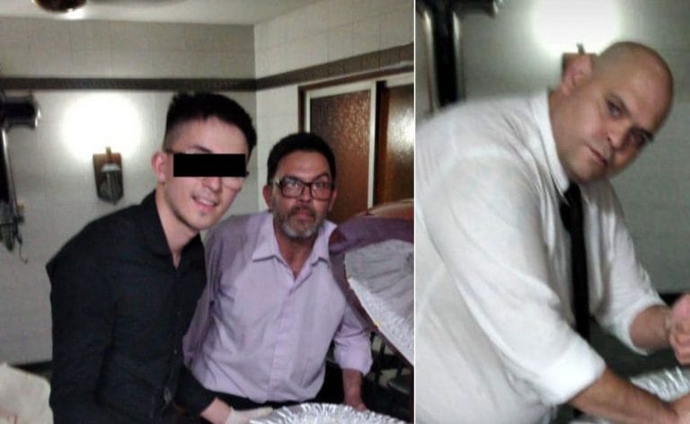 Indignación por tres empleados funerarios que se fotografiaron con los restos de Maradona