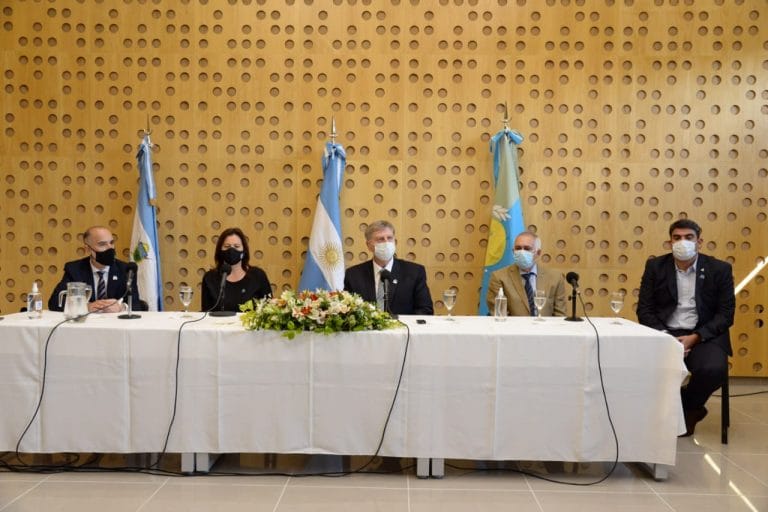El gobernador confirmó que en el presupuesto 2021 estará incorporado la construcción del nuevo edificio de la Unidad Regional II