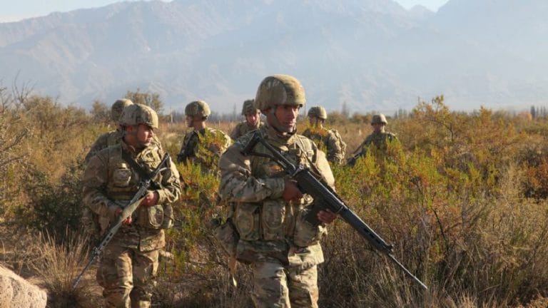 El Ejército argentino deberá incorporar un 1% de personas travestis, transexuales y transgénero