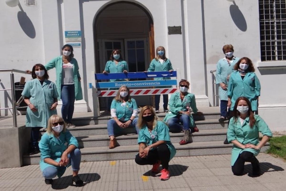 Rosario: voluntarias del Hospital de Niños Víctor J. Vilela bailaron para alegrar a los niños internados