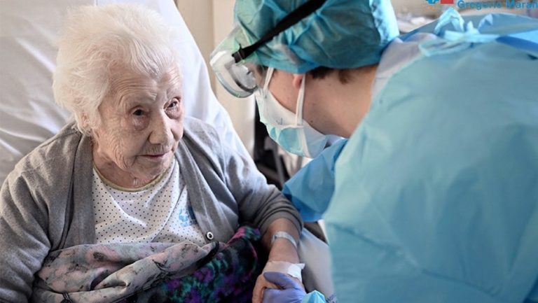 Una española de 104 años logró recuperarse del coronavirus: “Es toda una sobreviviente”