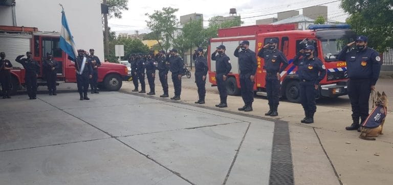 Bomberos de General Pico cumplen hoy un nuevo aniversario: “Seguimos creciendo, con sueños y mirando para adelante” afirmó Hugo Santamarina