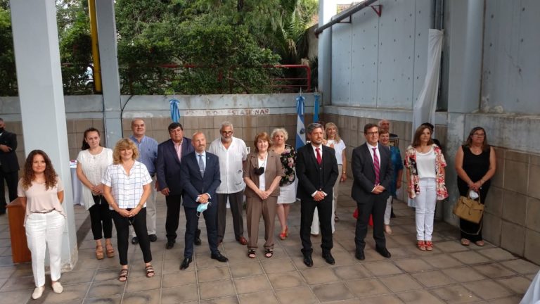 General Pico: El Superior Tribunal de Justicia entregó medallas a magistrados, funcionarios y empleados por sus 25 años de servicio en el Poder Judicial