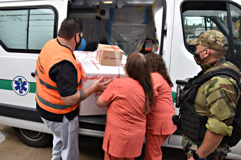 Vacunación en La Pampa: “De 2.300 dosis hay más de 1.850 colocadas, pudimos vacunar más de mil personas por día de los sectores más expuestos” indicó Vera