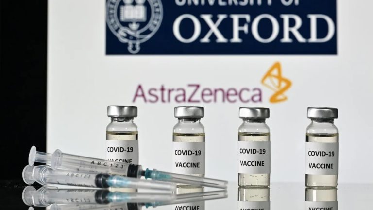 La vacuna de Oxford-AstraZeneca contra el coronavirus fue aprobada en el Reino Unido