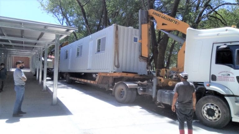 Se instaló un módulo más para oficinas y un cambiador para los médicos en el Hospital Gobernador Centeno