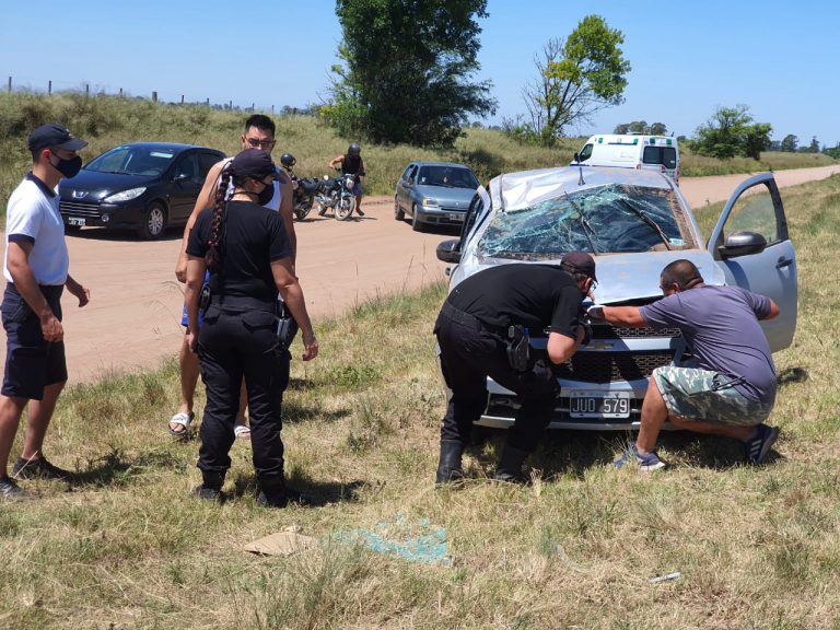 Gravísimo vuelco camino a la laguna: Tres personas fueron hospitalizadas