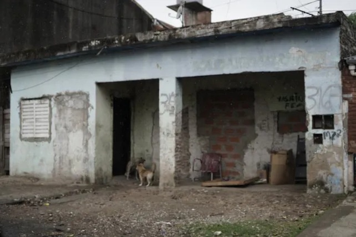 Rosario: pobreza, violencia y drogas, el telón de fondo de la muerte de un bebé de 8 meses