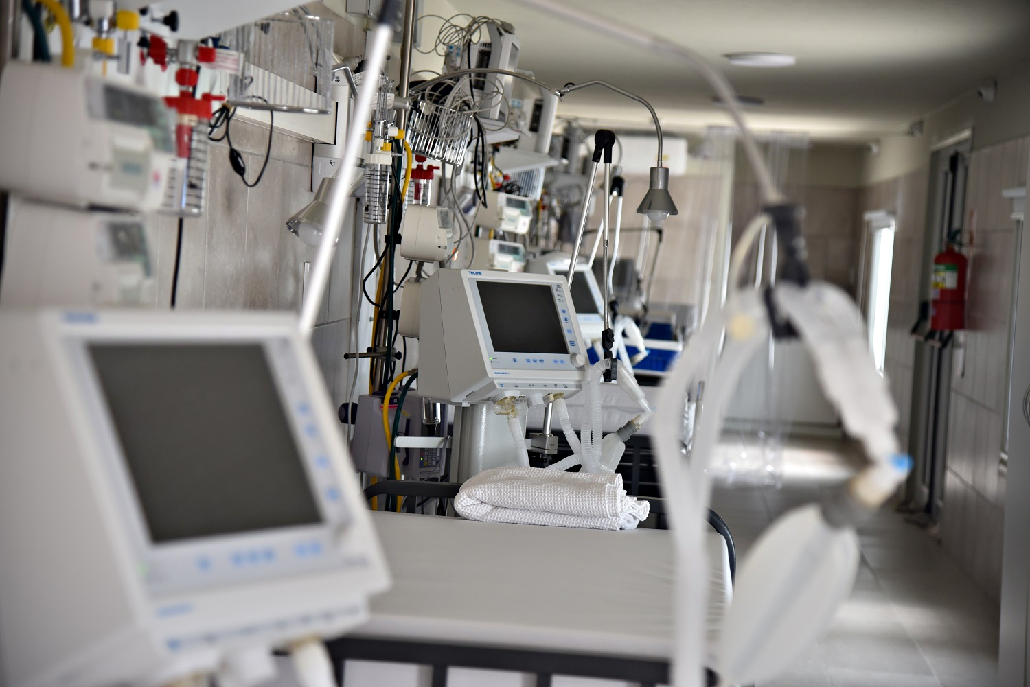CEAR: Suman seis nuevos respiradores que serán para uso exclusivo de pacientes con COVID-19