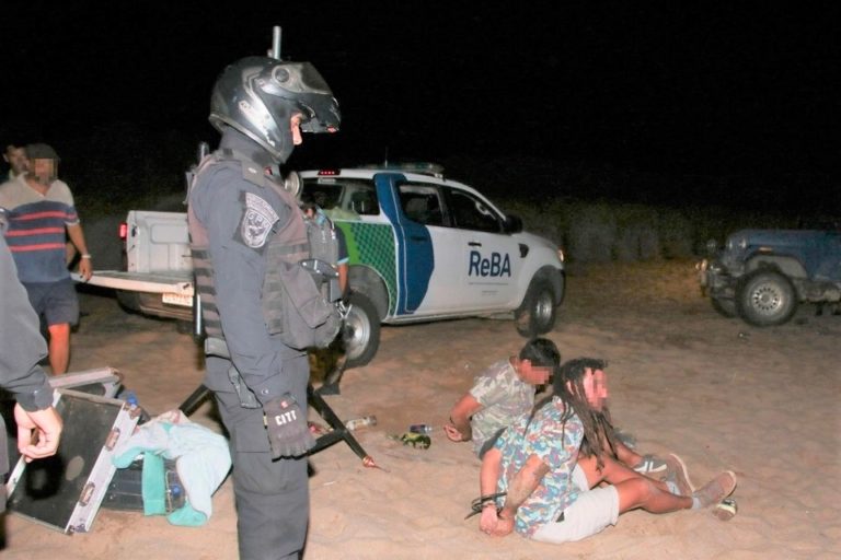 Desbarataron fiesta clandestina en la Costa donde había más de dos mil personas