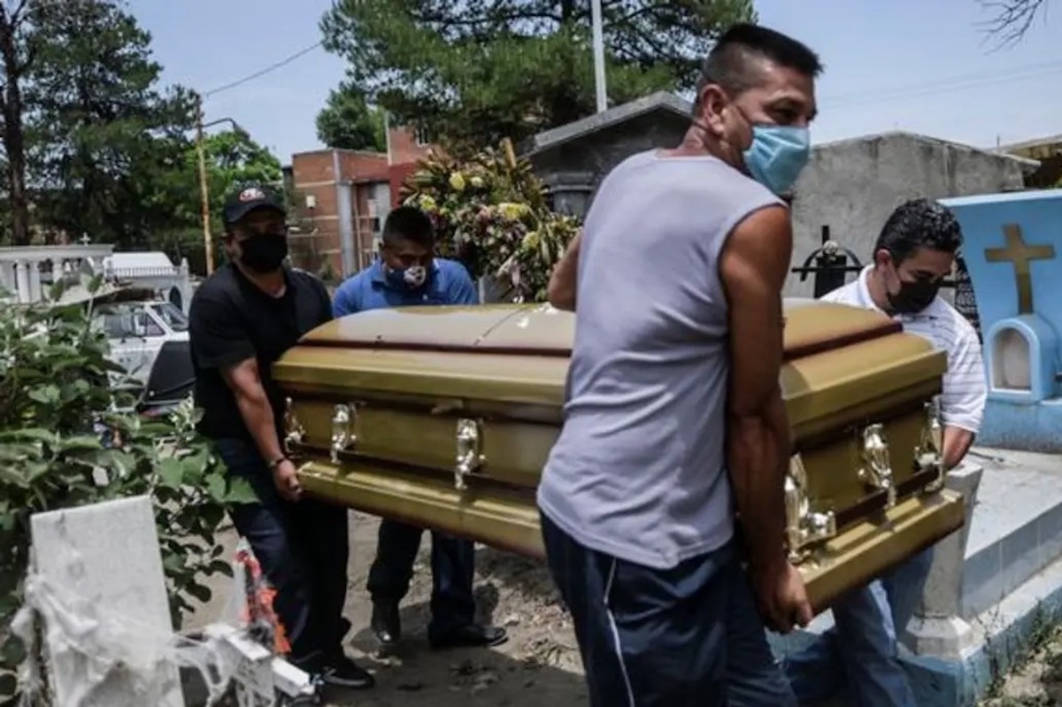 México: fueron al velorio de un tío, se contagiaron Covid-19 y murieron 16 integrantes de la misma familia