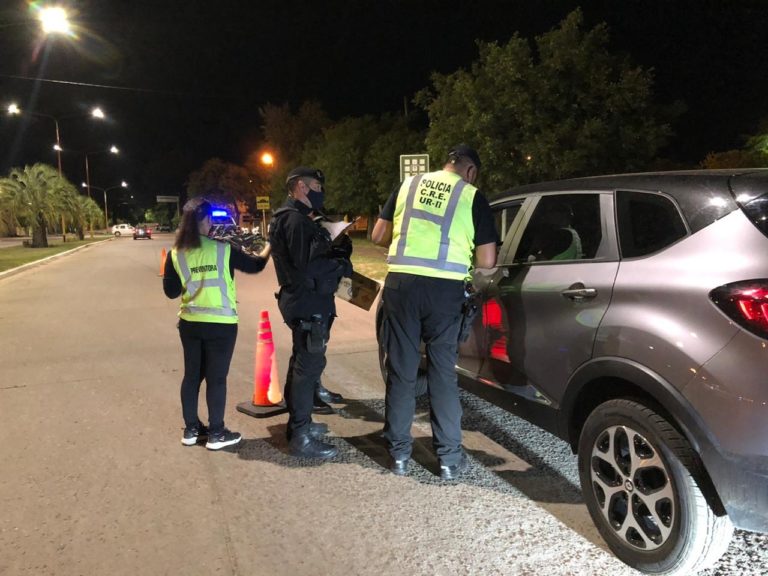 Controles en General Pico: 12 infracciones, se retuvieron 4 vehículos y 4 test de alcoholemia dieron positivo