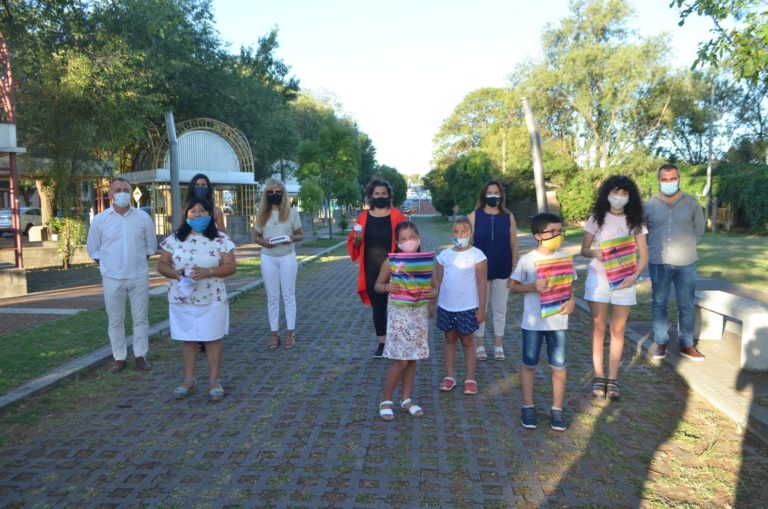 Entregaron los premios a los ganadores del certamen “Por la memoria de los pueblos”