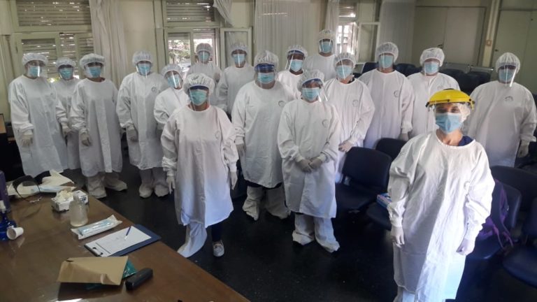 Los servicios de salud del hospital reciben capacitación en recursos humanos