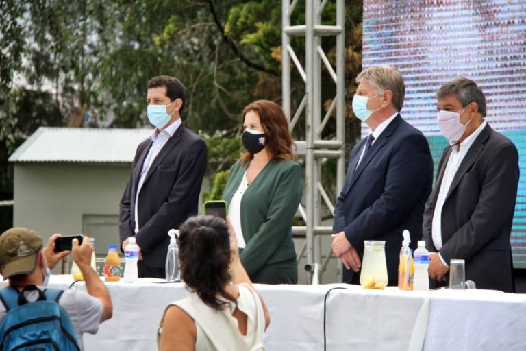 El ministro del Interior firmó junto al Gobernador de La Pampa el convenio por $ 378 millones para el Polo Tecnológico