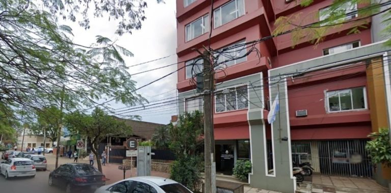 Misiones: sanitizaban un juzgado y desaparecieron 12,5 millones de pesos
