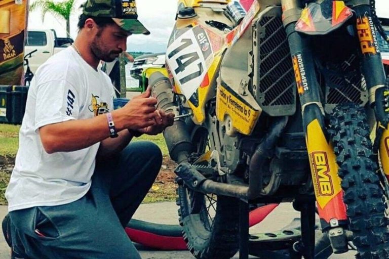 El reconocido piloto piquense Julián Kozak adelantó que estará presente en el Rally Dakar 2022 en Arabia Saudita