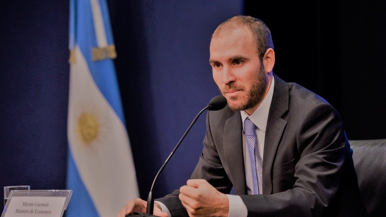 Renunció Martín Guzmán al Ministerio de Economía mientras hablaba Cristina Kirchner