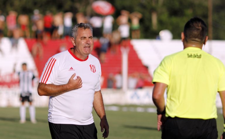 Murió quien fuera técnico de Costa Brava, José Edgardo “Topo” González