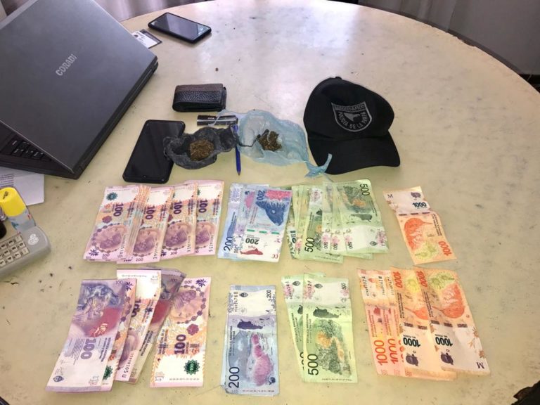 Desbaratan boca de expendio de droga y detienen a una persona en Santa Rosa