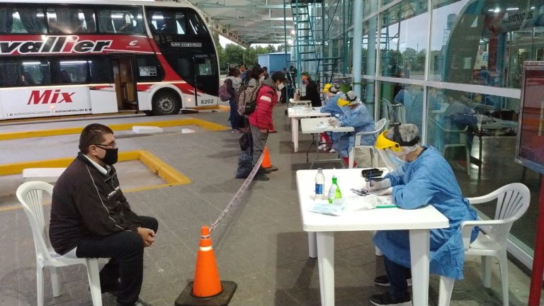 Búsqueda Activa de posibles casos de coronavirus con los recién llegados en la terminal de ómnibus de General Pico