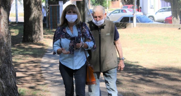 COVID: Se aplicaron más de 78 mil dosis y ahora son casi 120 mil las personas inscriptas para recibir la vacuna en La Pampa
