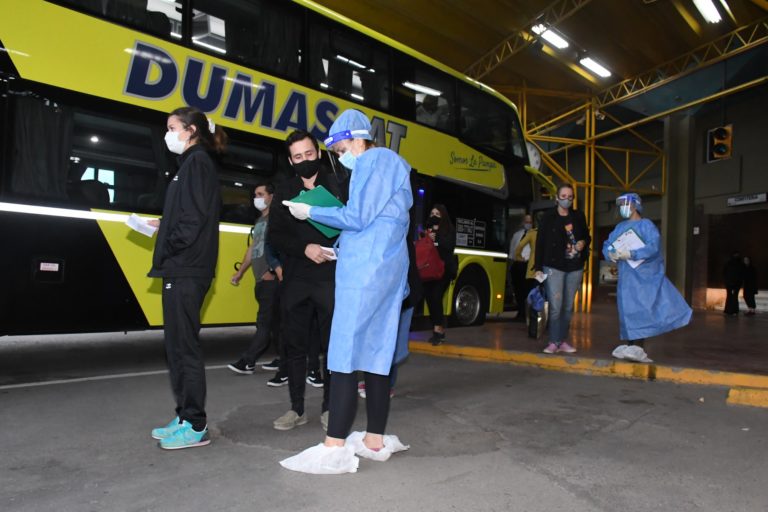 ¿Cómo viajan los pampeanos en épocas de COVID?: Un 83% de las personas encuestadas viajaron durante la pandemia para reencontrarse con su familia