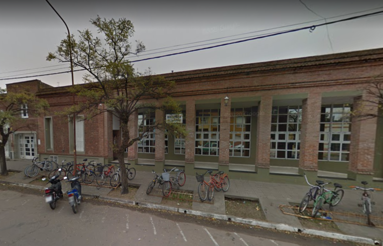 El Colegio Chapearouge convoca a confirmar la inscripción a ingresantes a 1° año