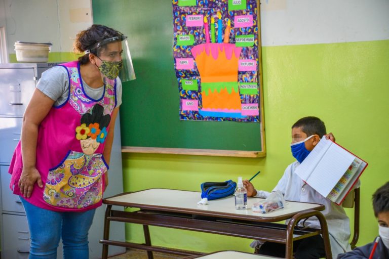 Desde el Si.T.E.P. piden suspender las clases presenciales en La Pampa por unos días: “Ninguna vida vale la especulación política y económica”