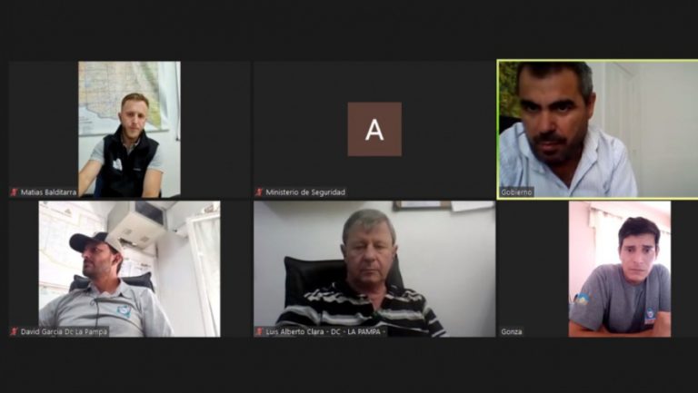 Funcionarios de Defensa Civil y del municipio piquense mantuvieron un encuentro virtual para comenzar a trabajar en un plan de emergencia