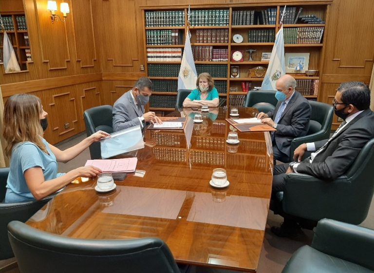 El Poder Judicial firmó un convenio con el Banco de La Pampa