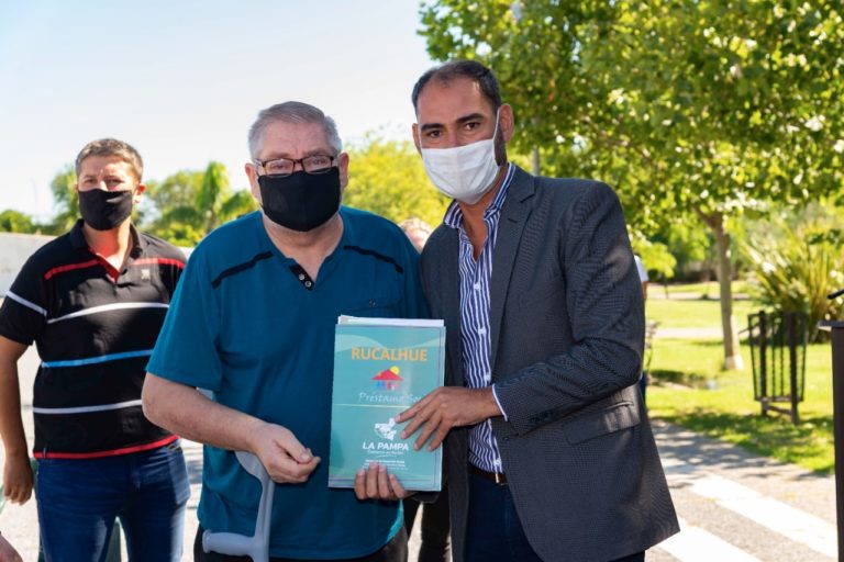 Entregaron doce créditos por $675.000 en Winifreda