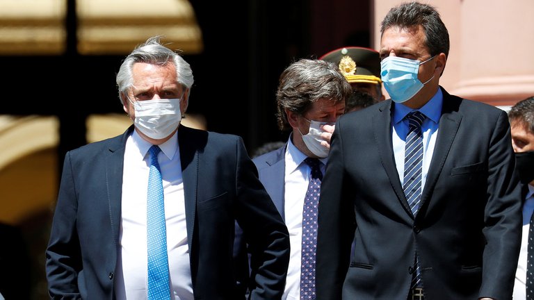 Sergio Massa: “Entre gastar en boletas o vacunas, en este contexto prefiero gastar en vacunas”