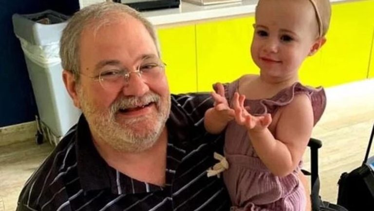 Condenaron al abuelo al que se le cayó su nieta de los brazos por la ventana de un crucero en Puerto Rico