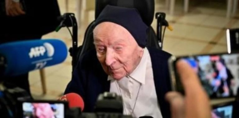 Coronavirus: en Francia una monja de 117 años derrotó al Covid-19